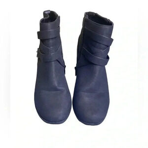 Charlotte‎ Russe black boots size 8